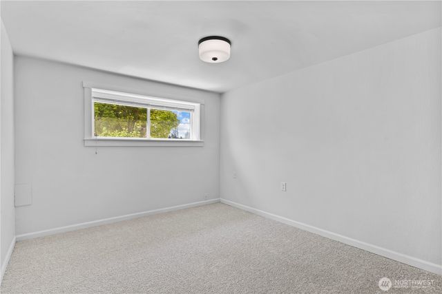 14556 75th Avenue NE, Kenmore, WA 98028