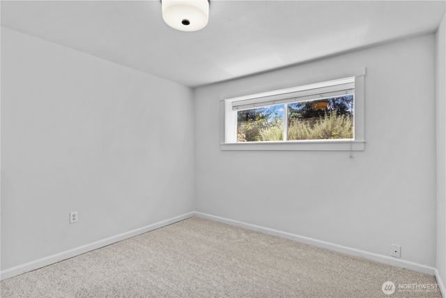 14556 75th Avenue NE, Kenmore, WA 98028