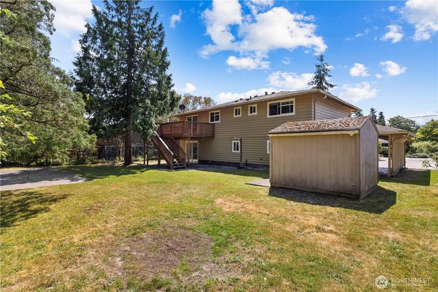 14556 75th Avenue NE, Kenmore, WA 98028