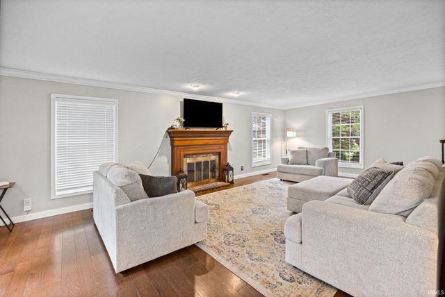 966 S Southernview Drive, Lafayette, IN 47909