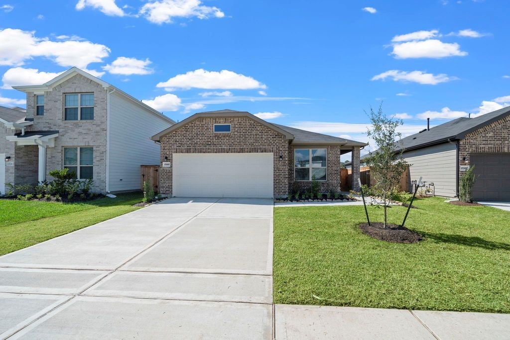 17303 Thor Well Lane, Crosby, TX 77532