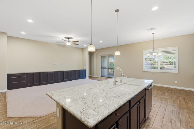 10332 W BUCKHORN Trail, Peoria, AZ 85383