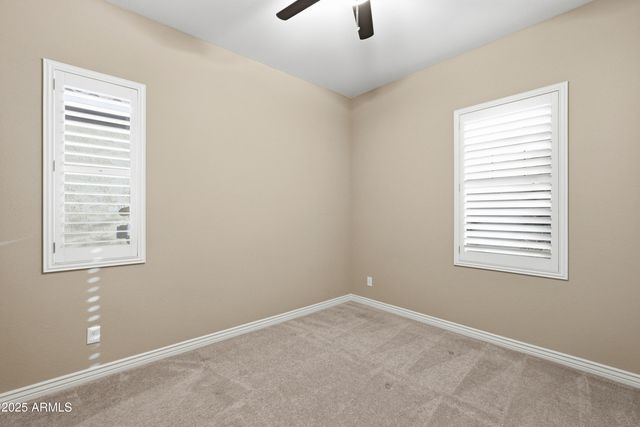 10332 W BUCKHORN Trail, Peoria, AZ 85383