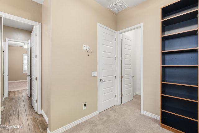 10332 W BUCKHORN Trail, Peoria, AZ 85383