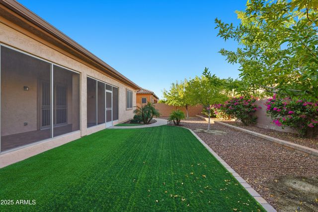 10332 W BUCKHORN Trail, Peoria, AZ 85383