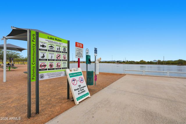 10332 W BUCKHORN Trail, Peoria, AZ 85383