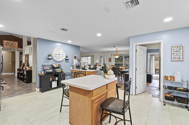 370 SW Tulip Boulevard, Port St Lucie, FL 34953