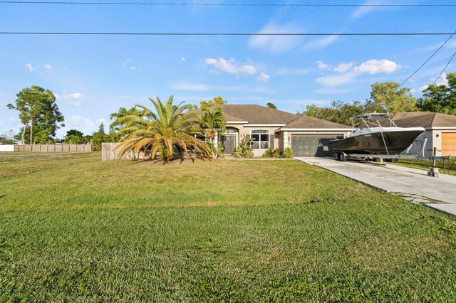 370 SW Tulip Boulevard, Port St Lucie, FL 34953