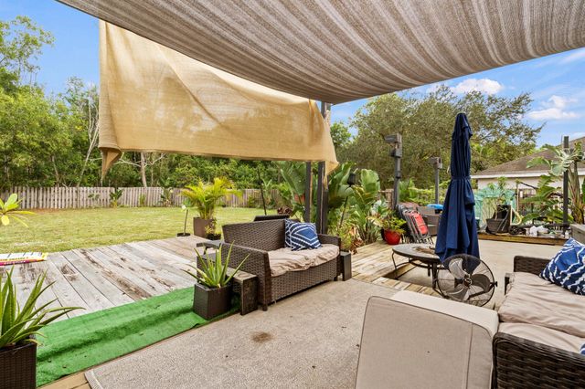 370 SW Tulip Boulevard, Port St Lucie, FL 34953