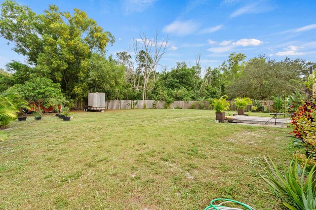 370 SW Tulip Boulevard, Port St Lucie, FL 34953