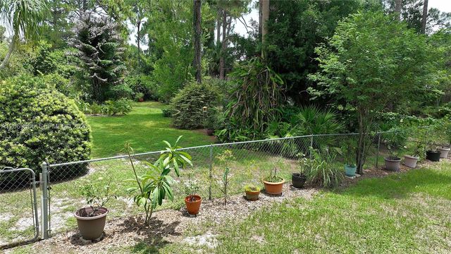 318 Fifth Avenue, Lehigh Acres, FL 33936