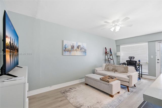 2716 NE 30th Place 207C, Fort Lauderdale, FL 33306