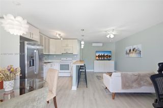 2716 NE 30th Place 207C, Fort Lauderdale, FL 33306