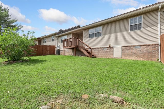 411 Covey Lane, Harrison, AR 72601