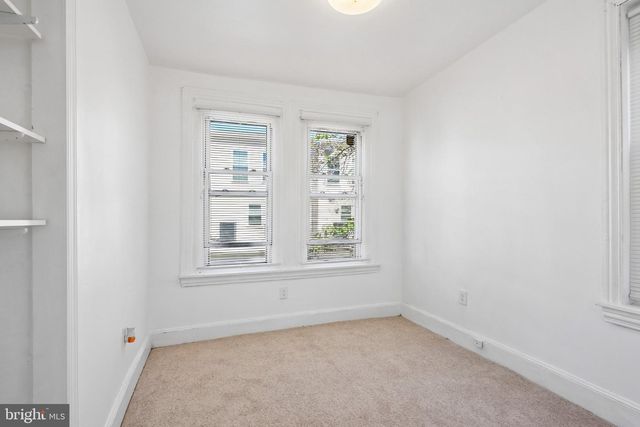 421 TRENTON AVE, Camden, NJ 08103