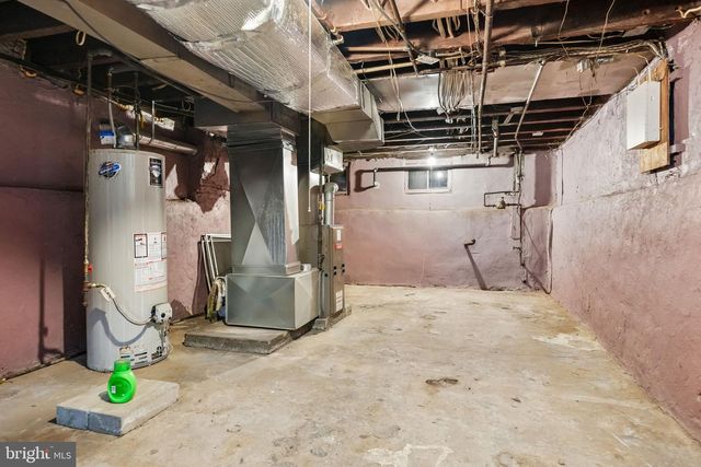 421 TRENTON AVE, Camden, NJ 08103