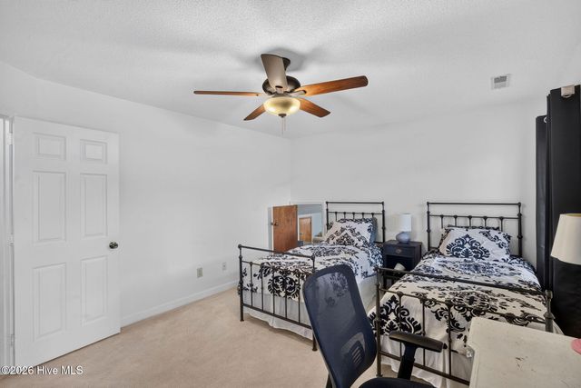 3324 Red Berry Drive, Wilmington, NC 28409
