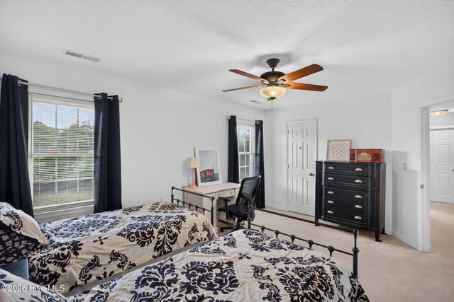 3324 Red Berry Drive, Wilmington, NC 28409