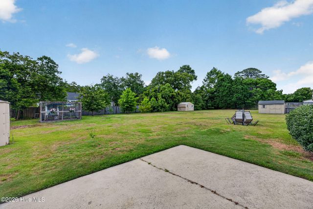 3324 Red Berry Drive, Wilmington, NC 28409