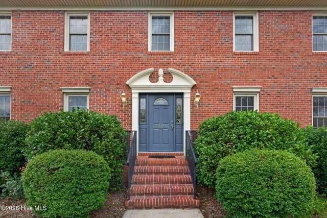 3324 Red Berry Drive, Wilmington, NC 28409