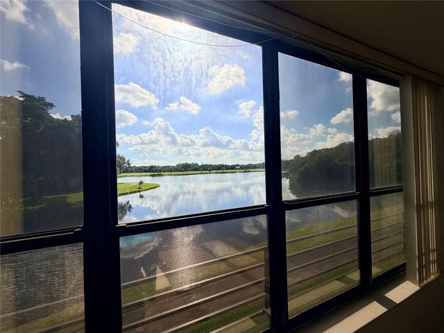 2907 Carambola Cir S 201, Coconut Creek, FL 33066