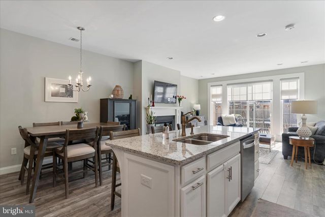 3113 GROVE CT, Mechanicsburg, PA 17055