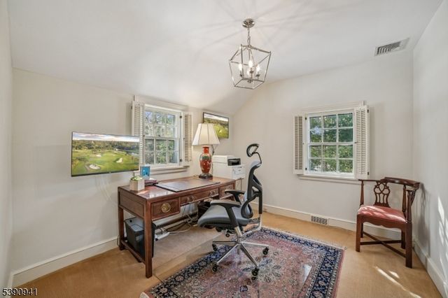 1 SLOPE DRIVE, Millburn Twp., NJ 07078