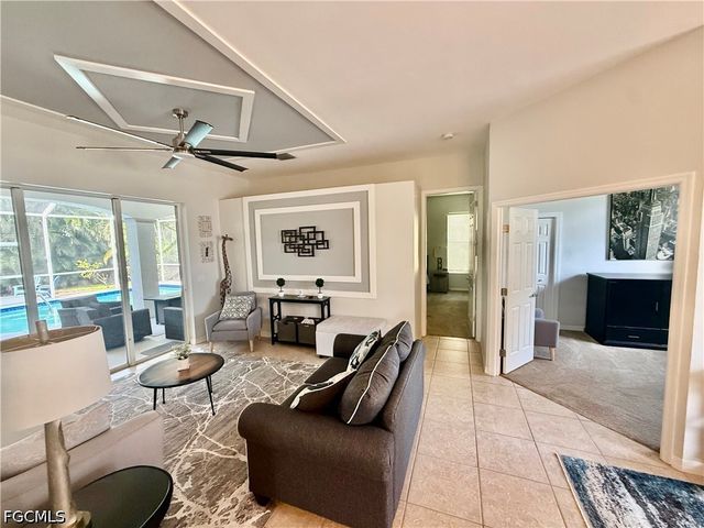 2836 SW 47th TER, Cape Coral, FL 33914