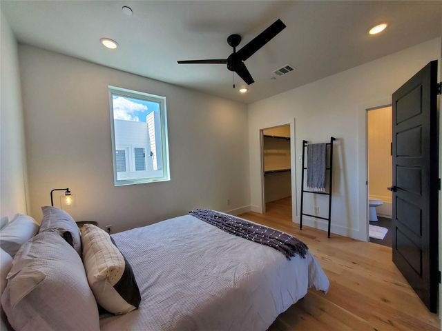 1003 Kern Street C, Houston, TX 77009