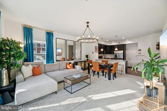 10960 PRESIDENTIAL PKWY, Upper Marlboro, MD 20772