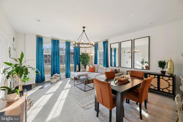 10960 PRESIDENTIAL PKWY, Upper Marlboro, MD 20772