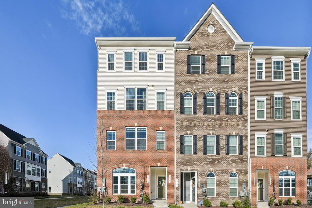 10960 PRESIDENTIAL PKWY, Upper Marlboro, MD 20772