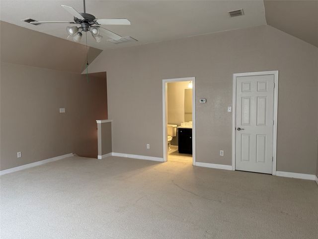 4442 Sharpsburg Drive, Grand Prairie, TX 75052