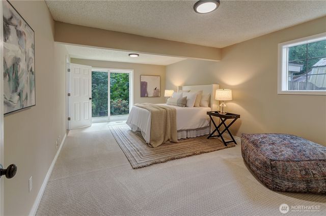 25318 182nd Avenue SE, Covington, WA 98042