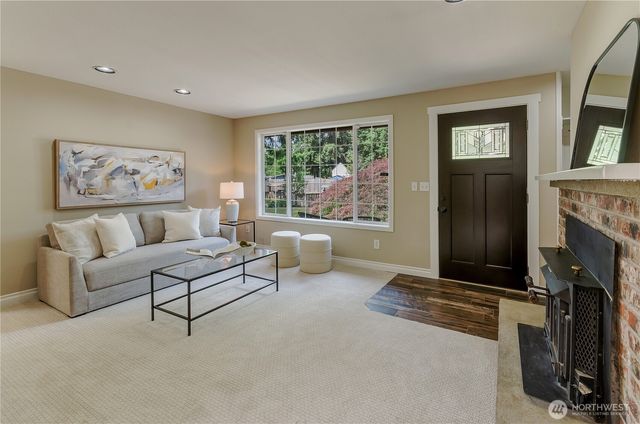 25318 182nd Avenue SE, Covington, WA 98042