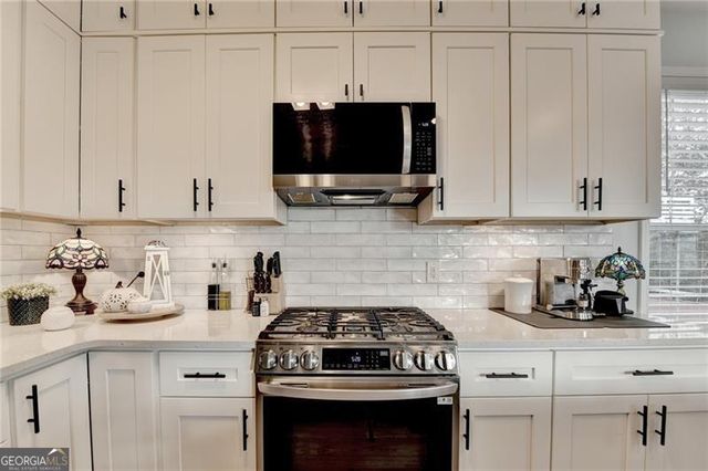 6980 Diana Circle, Gainesville, GA 30506