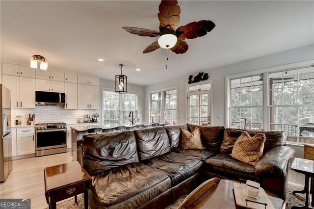 6980 Diana Circle, Gainesville, GA 30506