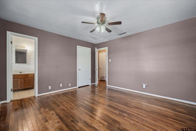 1776 Lazy U Drive, Canton, TX 75103