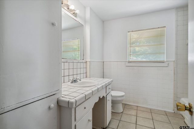 1776 Lazy U Drive, Canton, TX 75103