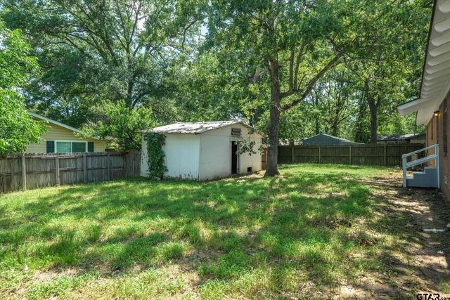 1776 Lazy U Drive, Canton, TX 75103