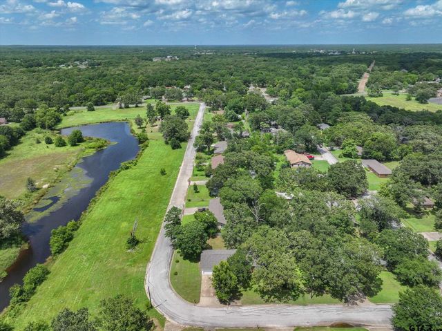 1776 Lazy U Drive, Canton, TX 75103