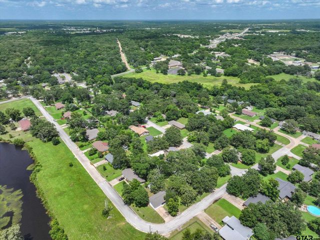 1776 Lazy U Drive, Canton, TX 75103