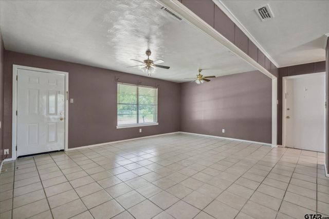 1776 Lazy U Drive, Canton, TX 75103