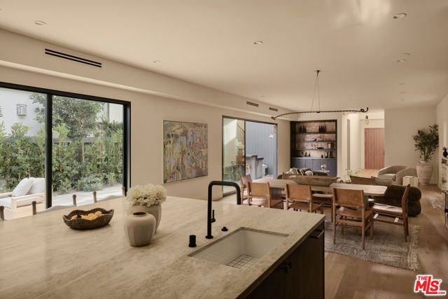 2026 Louella Avenue, Venice (los Angeles), CA 90291