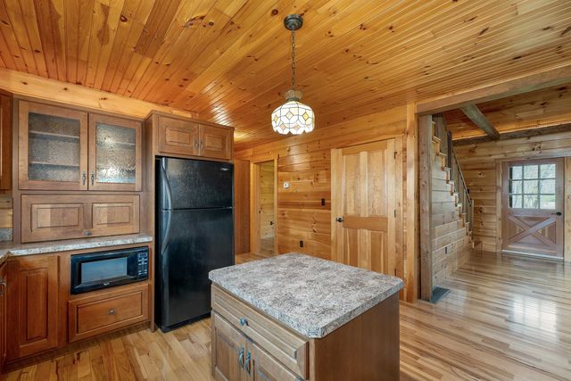 61 Gould Pond Road, Henniker, NH 03242