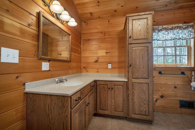 61 Gould Pond Road, Henniker, NH 03242