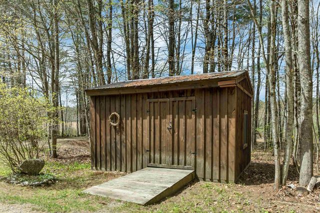 61 Gould Pond Road, Henniker, NH 03242