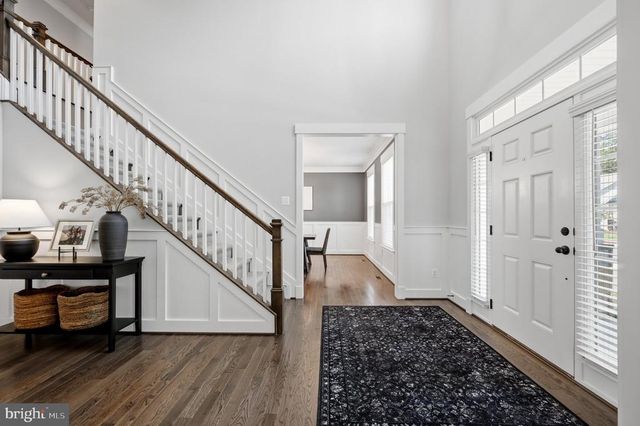 4854 POINT RD, Warrenton, VA 20187