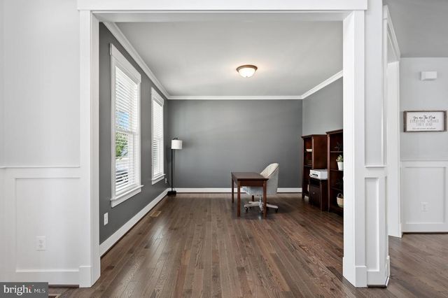 4854 POINT RD, Warrenton, VA 20187