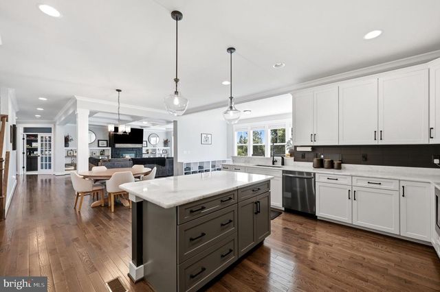 4854 POINT RD, Warrenton, VA 20187